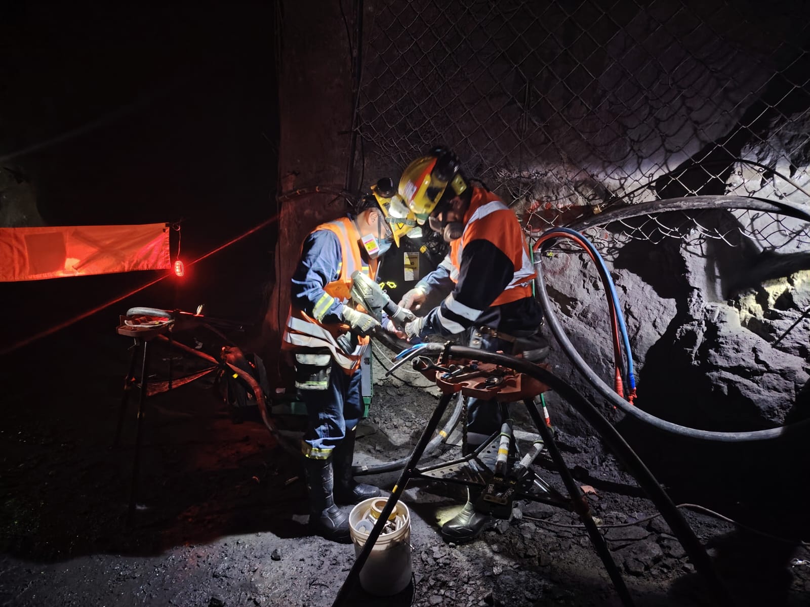 Operación y montaje eléctrico en faena minera